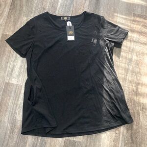 L&B Short Sleeve Tee with Pockets